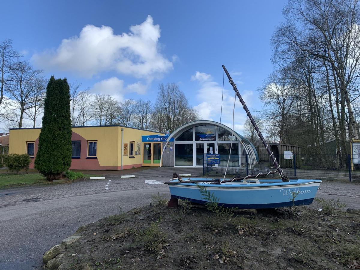 Vakantiepark Bergumermeer - 689 Suameer Exterior foto
